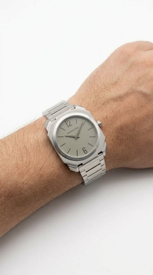 UNIVERSE POINT SLIM Watch