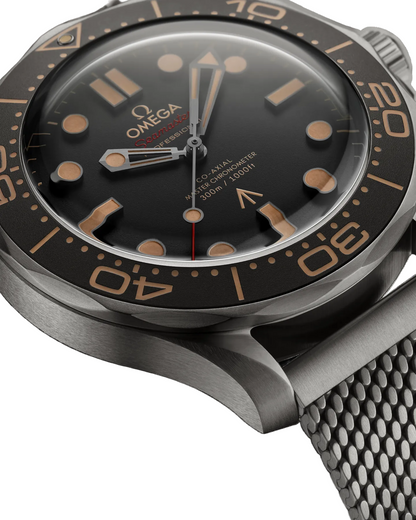 Seamaster Diver 300M James Bond